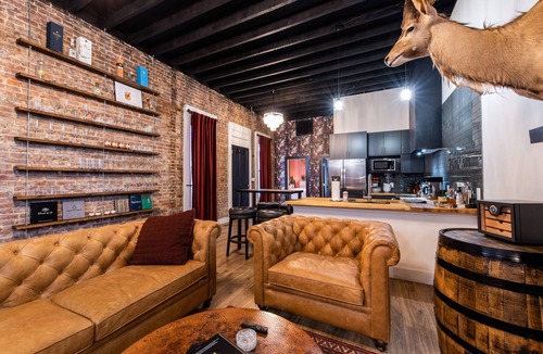 Phoenix Hill House | The Rickhouse in NuLu~2 King Bed/2 Full Bath