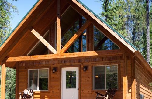 Martin City House | The Ridge At Glacier - Luxury Cabins