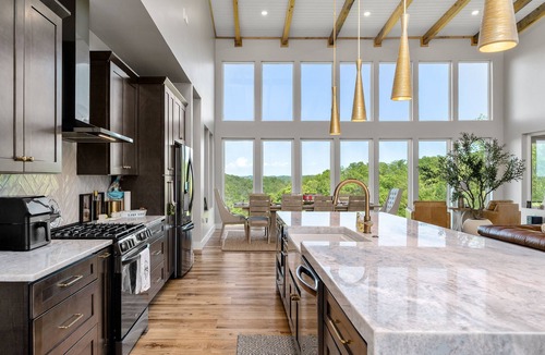 Smithville Ski Chalet | The Ridge Over Looking Center Hill Lake