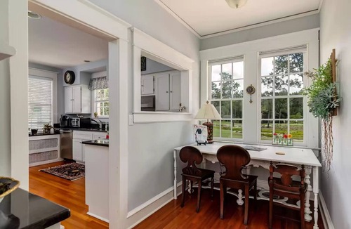 Old Town Cottage | The Riggs Cottage