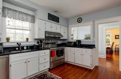 Old Town Cottage | The Riggs Cottage