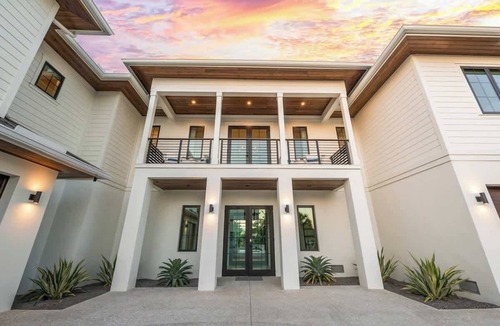 Sarasota House | The Ringling Estate