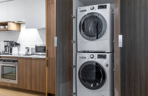 Walnut Creek Apartment | The Rise Walnut Creek, a Sentral community