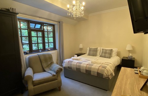 Fawkham Bed & Breakfast | The Rising Sun Inn