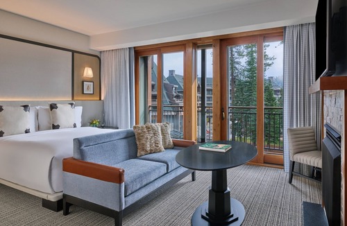 Truckee Resort | The Ritz-Carlton, Lake Tahoe