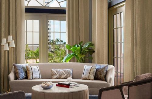 Pelican Bay Resort | The Ritz-Carlton Naples