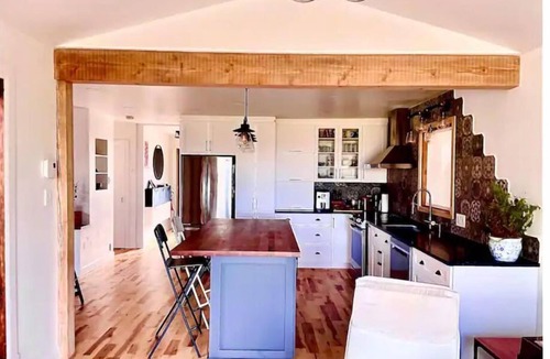 Saint-Andre House | The River House