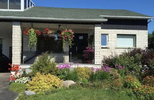 Saint-Andre House | The River House