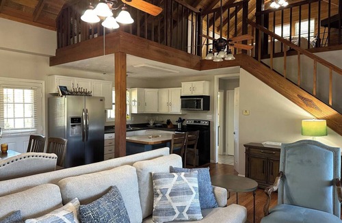 Fairbanks House | The River House - Plus LockOut Floor for 12 Guests