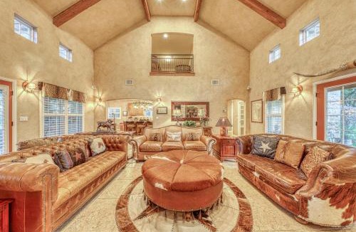 Fredericksburg House | The River House