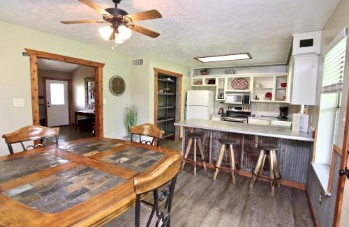 Martindale House | The River House