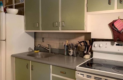 Cantley Cottage | The River Island Hideaway near Wakefield, Quebec