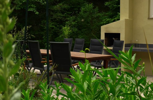Nohedes Villa | The River Mountain House at 1,000m altitude in the Pyrenées-Orièntales