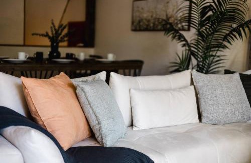 Bracebridge House | The River Nest