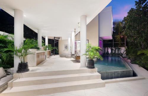 Munggu Villa | The River Villa