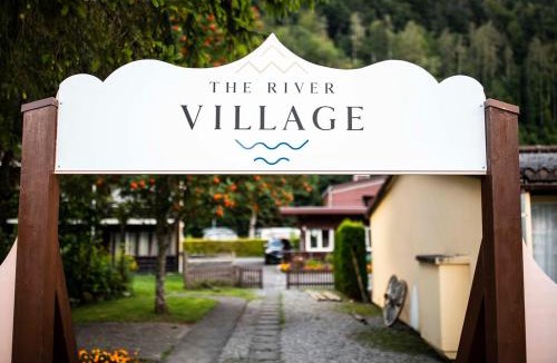 Interlaken Hotel | The River Village