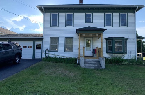 Brighton House | The Riverfront Guest Home