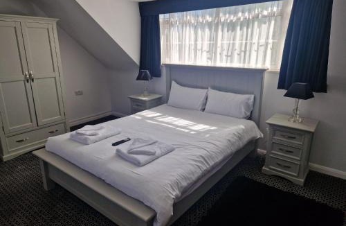 Mildenhall Hotel | The Riverside House Hotel