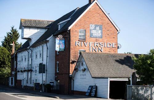 Chelmsford Hotel | The Riverside Inn