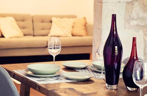 Pedret Apartment | THE RIVERSIDE LODGE Cozy and spacious apartment