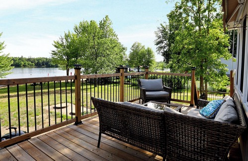 Chichester Cottage | The Riverside Oasis Cottage