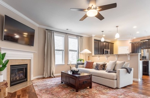 Hermitage House | The Riverstone - Elegant Home with Spacious Yard