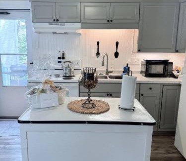 Madison House | The Riverstone Getaway in historical Madison, IN