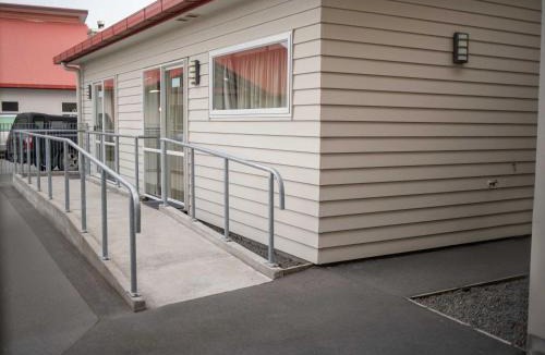 Rangiora Hotel | The Riverstone