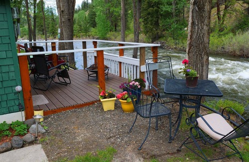 New Meadows Cabin | "The Riverview" - Cabin 5