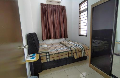 Kluang Apartment | The Road Stay