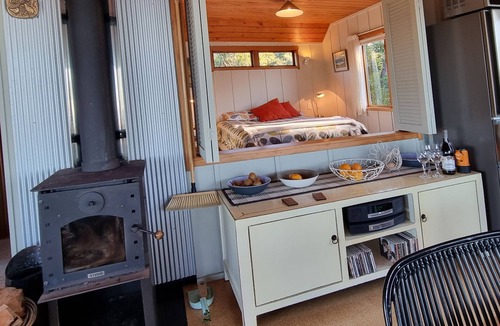 Tuateawa House | The Rock " Serene, Tranquil, Awesome"