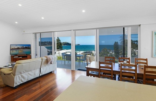 Avoca Beach Apartment | The Rockpool 3 - Great Position
