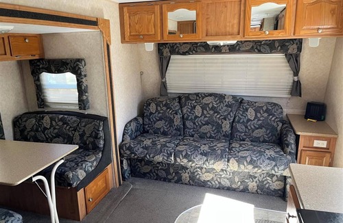 Cloyne House | The Rockwood - 26' RV/trailer