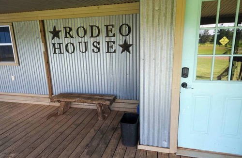 Minden House | The Rodeo House @ Yellow Rose Canyon