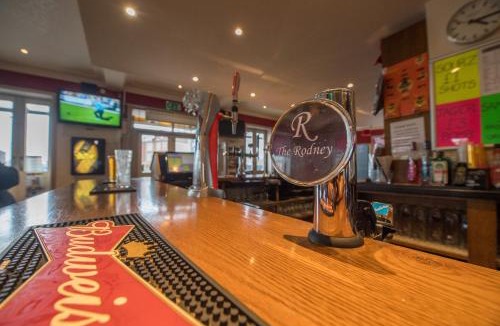 Warrington Hotel | The Rodney