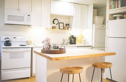 Historic District Apartment | The Rodney House