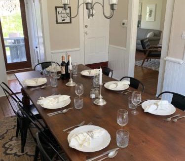 Gambier Bed & Breakfast | The Rogan House