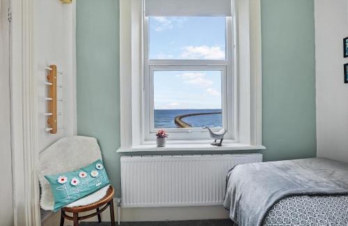 Roker House | The Roker Pier View