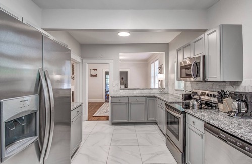 Vollintine-Evergreen House | The Rolling Stone Near Downtown