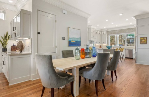 Fayetteville House | The Roman - Luxury Townhome - 1m to DT