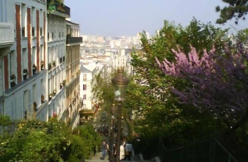Clignancourt Apartment | The "romantic Little Flat" in Montmartre