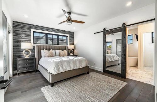 Downtown House | The Rooftop Terrace on the Square