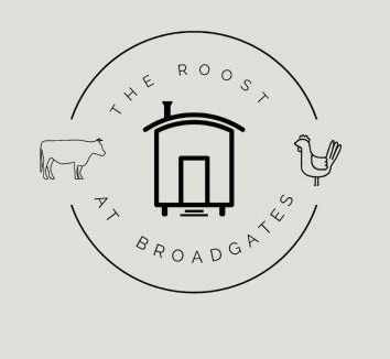 Totnes Cabin | The Roost at Broadgates