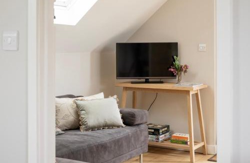 Biddestone Apartment | The Roost