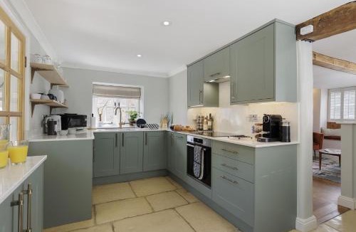 Coln St Aldwyns House | The Roost