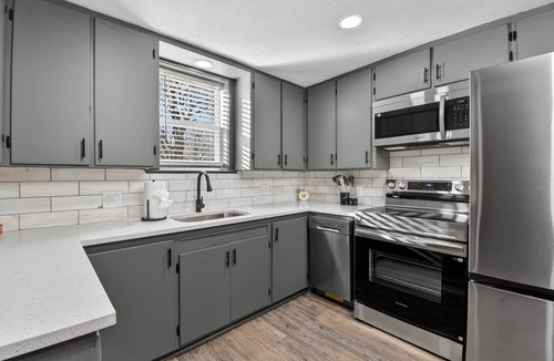 Pleasant Hill House | The Roost Pleasant Hill