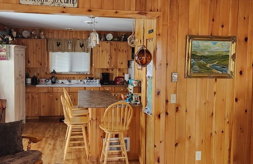 North Road Cottage | The Roosters Cottage of Habour De Lute on Campobello Island