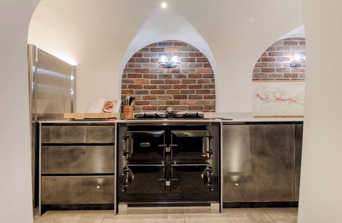 South Richmond House | The Rosary, by Veeve