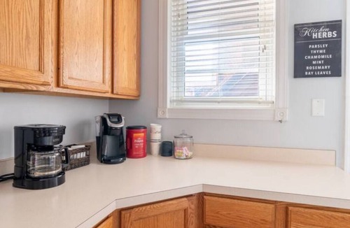North Center Apartment | The Roscoe Village Guesthouse
