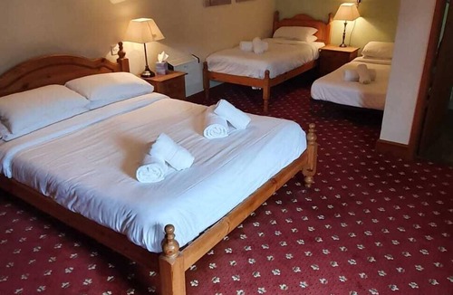 Elham Bed & Breakfast | The Rose And Crown